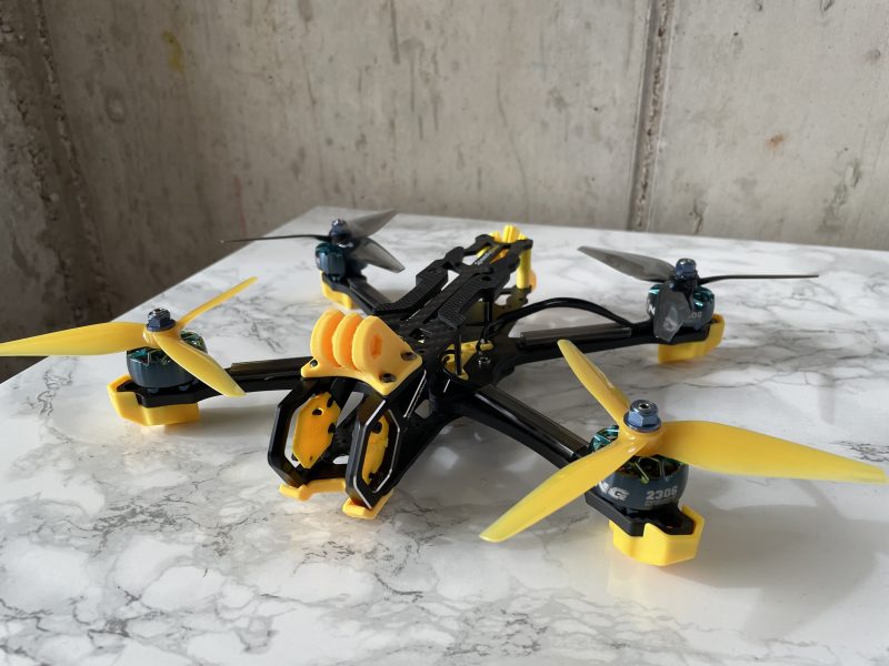 SpeedyBee Master 5 Frame mit iFlight XING2 2306 1755KV Motoren