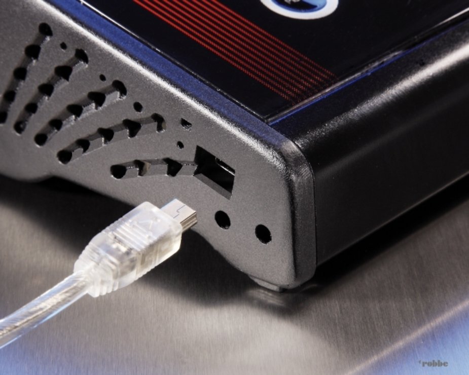 Multiplex POWER PEAK® C8 12V/230V 180W Ladegerät - Thumbnail 6