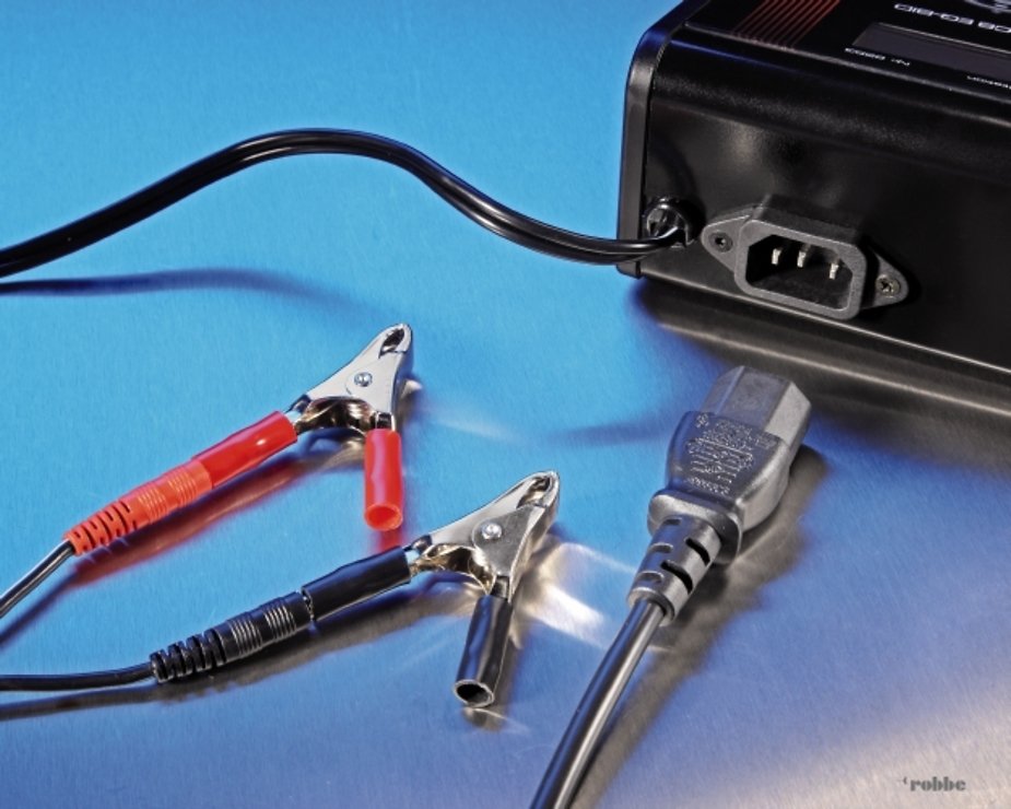 Multiplex POWER PEAK® C8 12V/230V 180W Ladegerät - Thumbnail 10