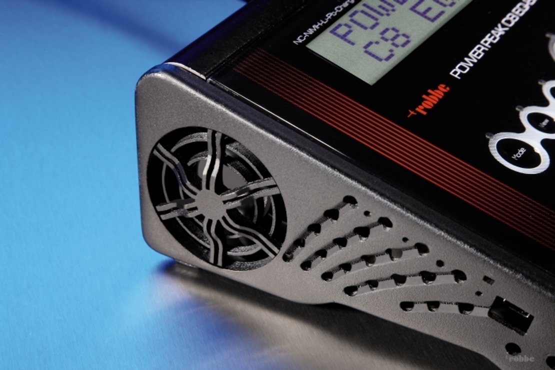 Multiplex POWER PEAK® C8 12V/230V 180W Ladegerät - Thumbnail 11