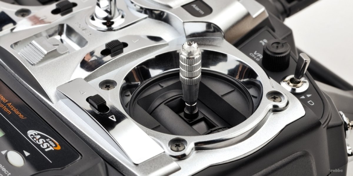 Futaba T7CP + R617FS 2.4GHz FASST - Thumbnail 4