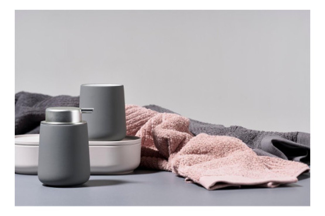 Zone Badehandtuch Classic 140 x 70 cm Baumwolle nude - Thumbnail 3