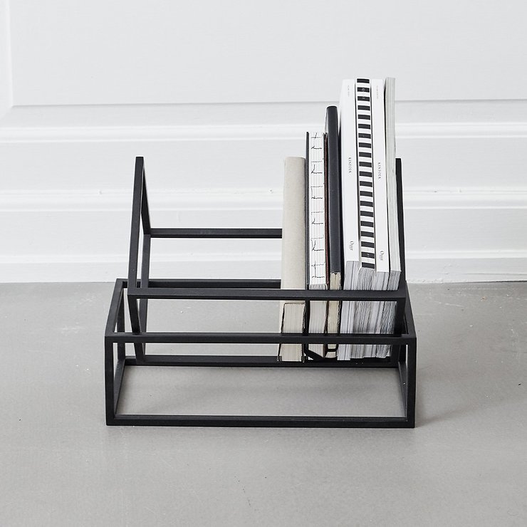 Kristina Dam Buchstütze Book Keeper Stahl schwarz - Thumbnail 4