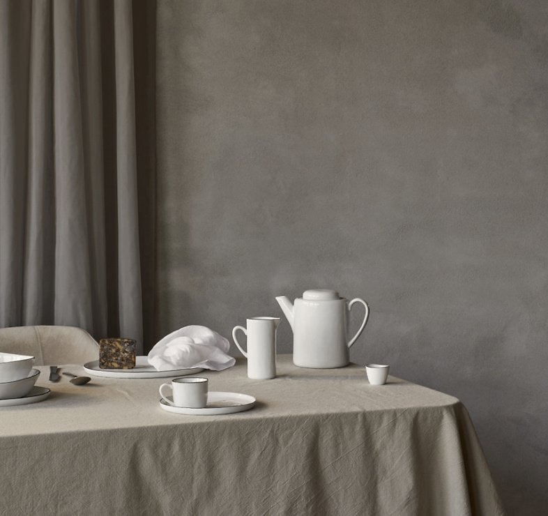 Broste Copenhagen Miska na sól płaska 24 cm porcelana biała - Thumbnail 4