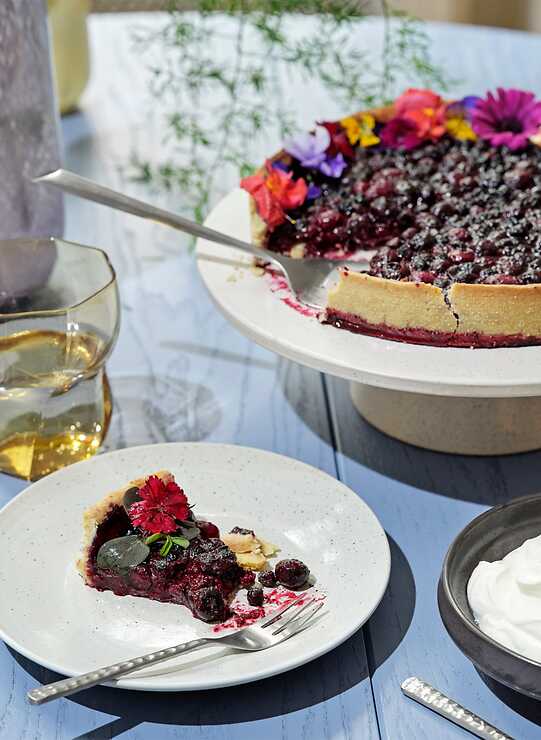 Broste Copenhagen Kuchenplatte Nordic Vanilla 30 cm Steingut creme - Thumbnail 2