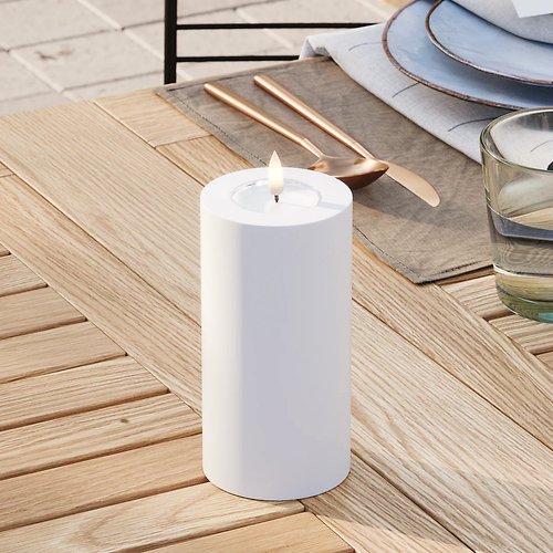 Deluxe Homeart LED candle outdoor remote controlled 7,5x15 cm white