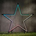 Luca Lighting Gartenstecker Neon Stern 102 cm schwarz LED RGB