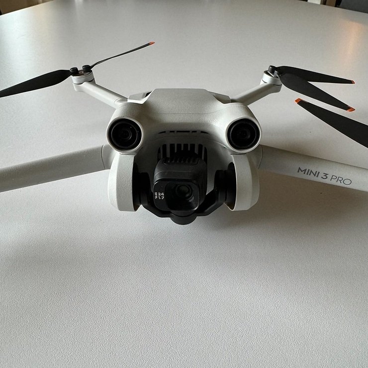 DJI Mini 3 Pro Drohne (DJI RC) Refurbished - Thumbnail 3