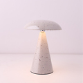 HomeBound by KY LED Akku Tischleuchte Mushie 21 cm gepunktet Weiß