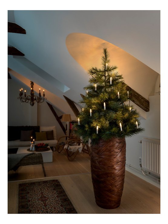 Konstsmide fairy lights tree candles white 15 LED 5,6m inside - Thumbnail 2