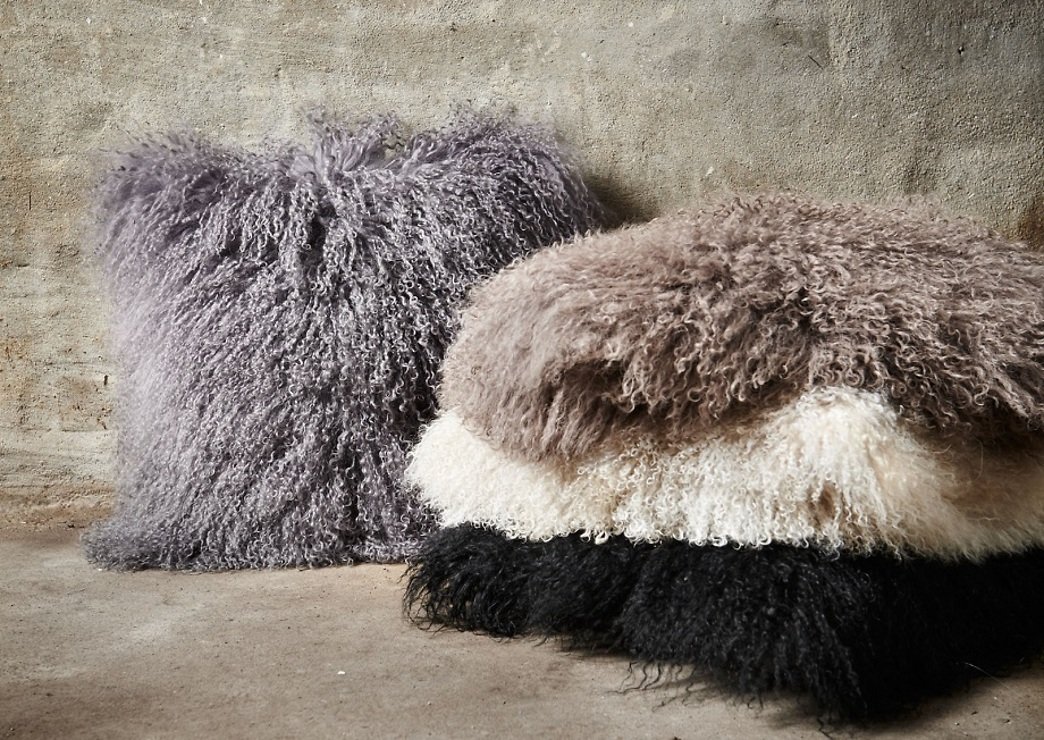 Natures Collection Kissen Tibetisches Schaffell 40 x 40 cm arctic sunrise - Thumbnail 6