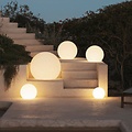 Lâmpada esférica Newgarden Buly LED com mudança de cor, energia solar e bateria recarregável, 40 cm, branca - Thumbnail 1