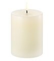 UYUNI Lighting LED Kerze PILLAR 7,8 x 10 cm ivory - Thumbnail 1