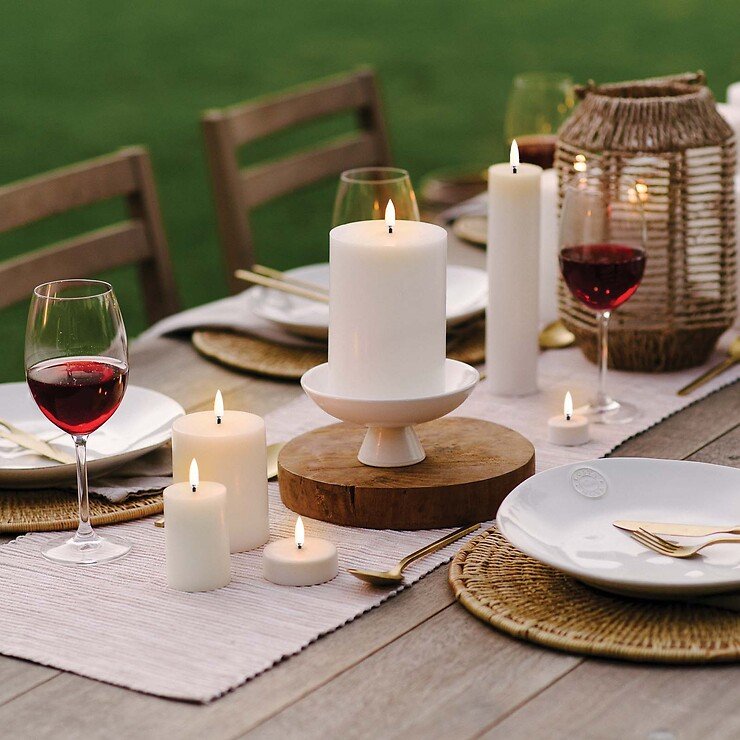 UYUNI Lighting LED Candle PILLAR 5,8 x 10 cm white - Thumbnail 3