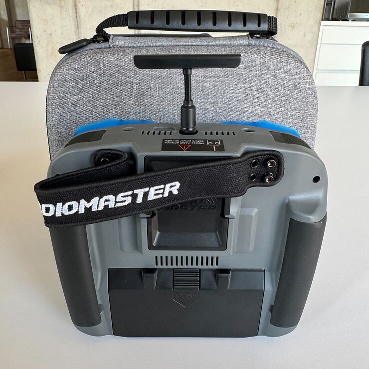 Radiomaster BOXER CRUSH AG01 ELRS EU-LBT mando a distancia Hierro Gris B-Goods - Thumbnail 2