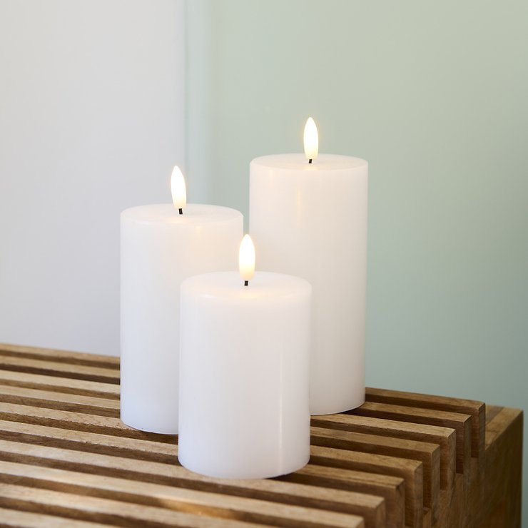 Sirius LED Kerzen Sille 3er Set 7,5cm wiederaufladbar weiß + Multicharger - Thumbnail 2