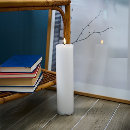 Świeca LED Sirius Sille 5x25cm z możliwością ładowania, biała
