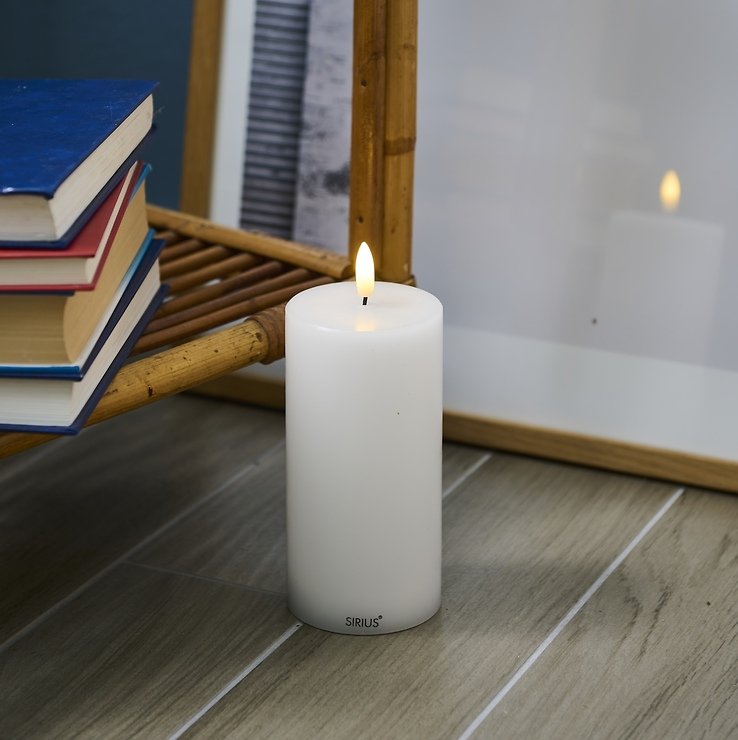 Sirius LED Candle Sille rechargeable 7,5 x 15 cm blanc - Thumbnail 1
