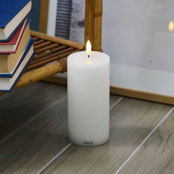 Świeca LED Sirius Sille 7,5x15cm biała - Thumbnail 1