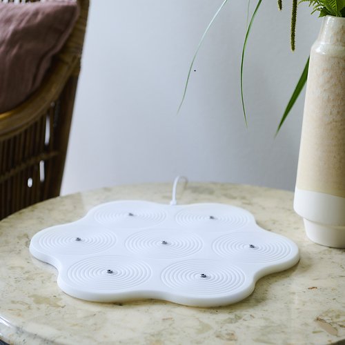 Sirius LED Kerzen Decopower 7er USB Ladegerät 35x35cm weiß
