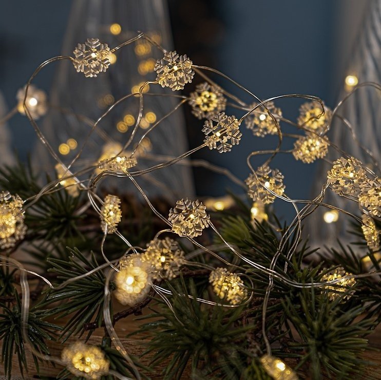 Sirius wróżki Nynne 40 LED płatki śniegu 3,9 m zasilane bateryjnie do wnętrz - Thumbnail 1