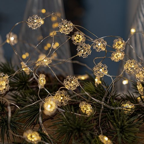 Sirius Lichterkette Nynne Snowflake 40 LED 3,9 m batteriebetrieben innen