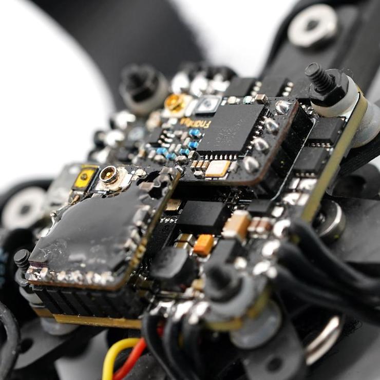 TBS Podracer AIO Flight Controller FC ESC 30A - Thumbnail 3