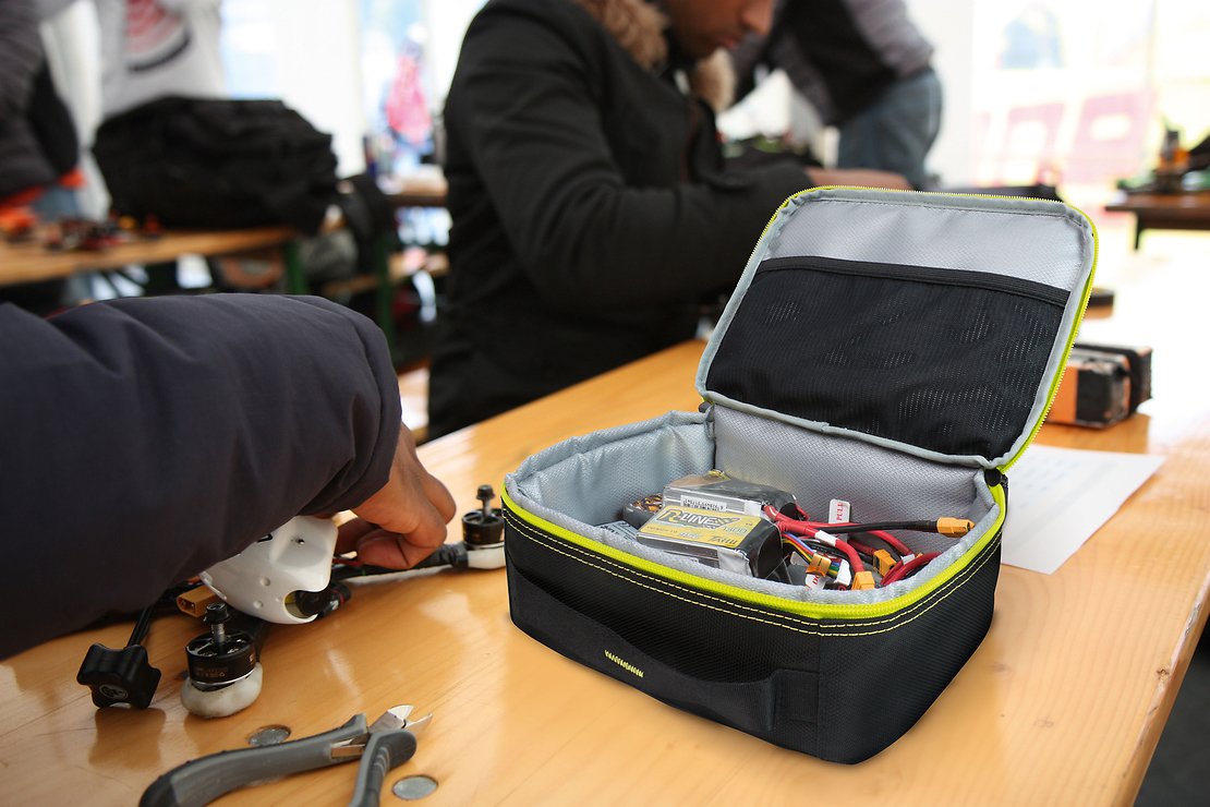 Torvol FPV Race Battery Lipo Bolsa de seguridad Bolsa de seguridad negro verde - Thumbnail 2 Torvol FPV Race Battery Lipo Bolsa de seguridad Bolsa de seguridad negro verde - Thumbnail 2