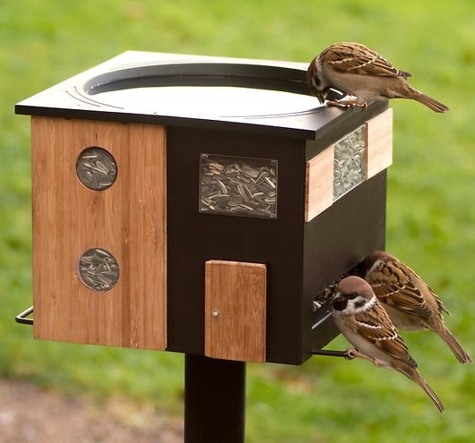 Wildlife Garden Vogelfutterspender mit Bad Schwarzes Haus kaufen